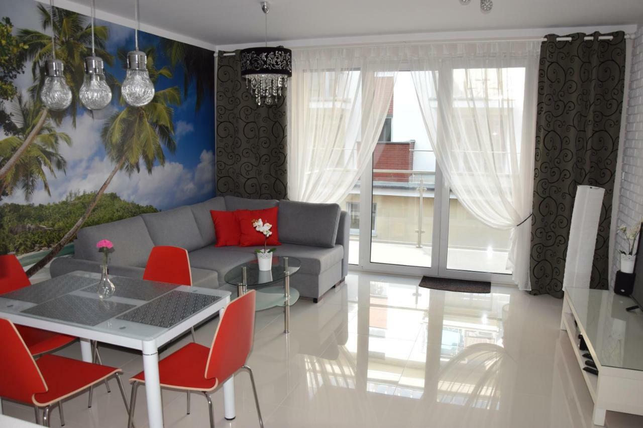 Apartament Ibiza Przy Plazy 里沃 外观 照片