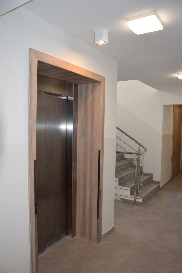 Apartament Ibiza Przy Plazy 里沃 外观 照片